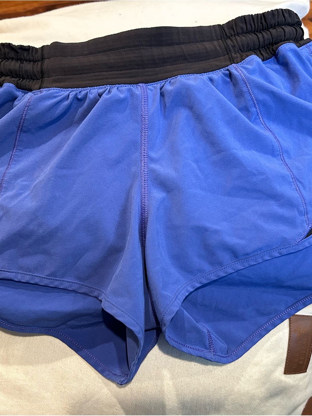 Lululemon Hotty Hot Shorts, Size 4